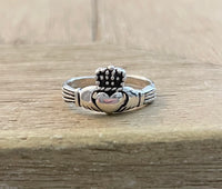 Sterling Silver Claddagh Toe Ring
