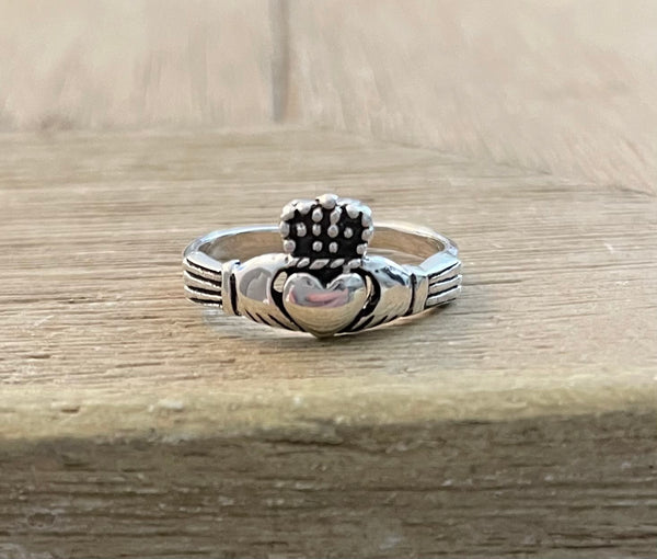 Sterling Silver Claddagh Toe Ring