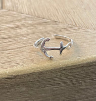 Sterling Silver Simple Anchor Toe Ring