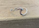 Sterling Silver Wave Toe Ring